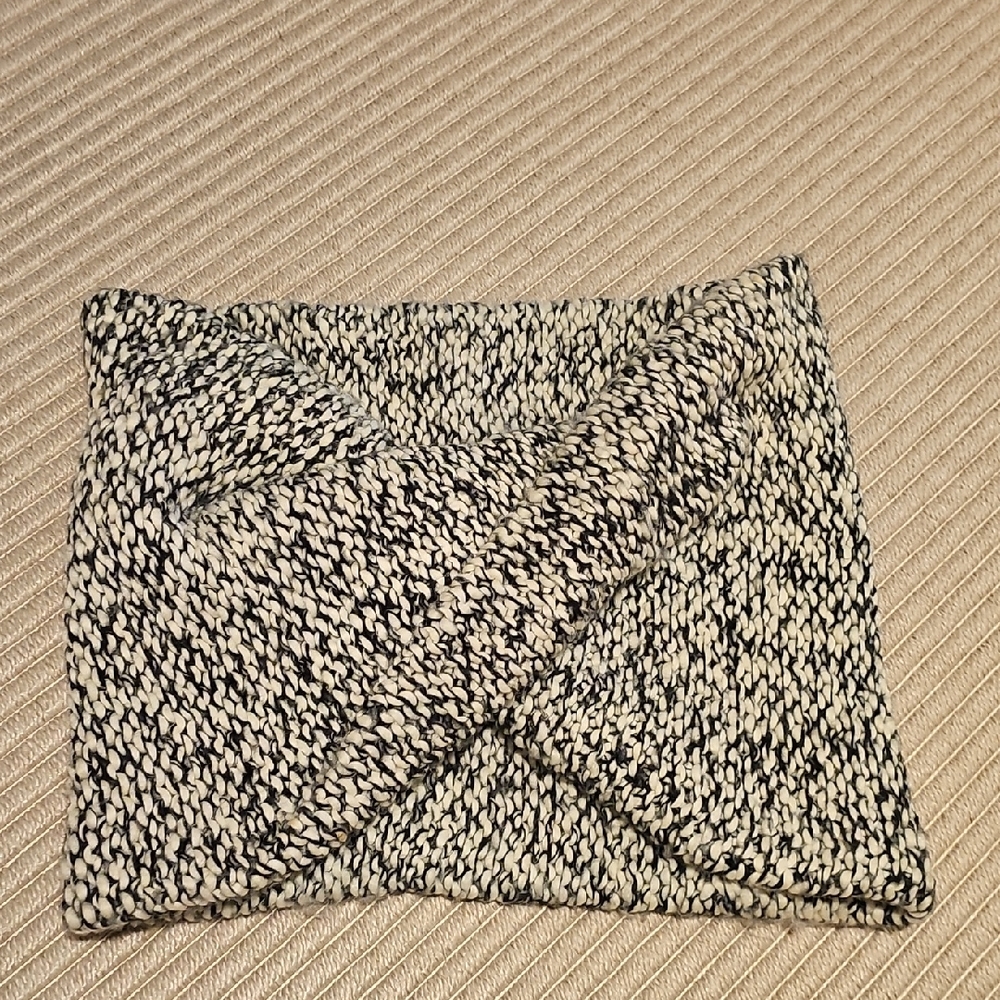 Black and White Knit Infinity Scarf